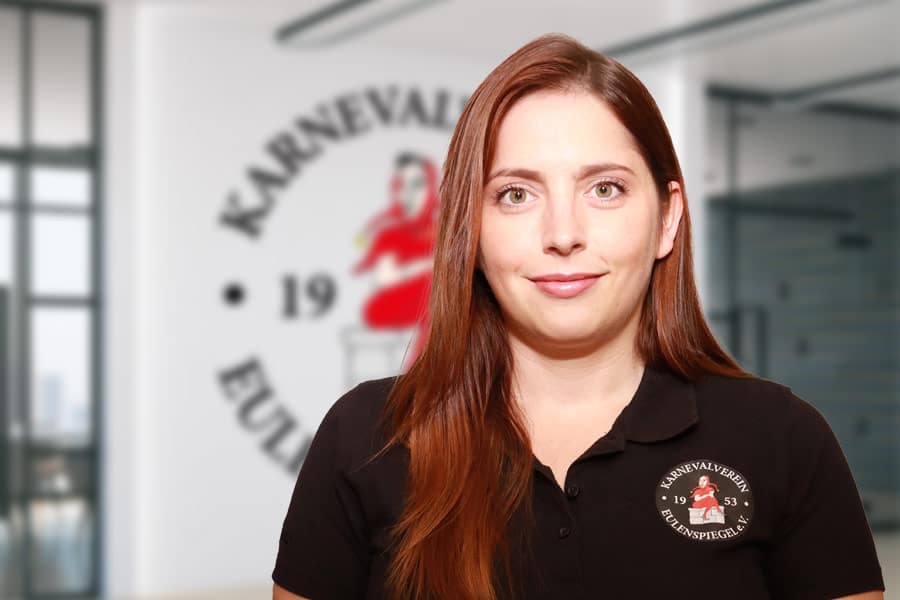 Trainer, Trainerinnen und Spartenleiter 15 Sarah Monz